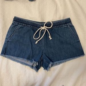NWT Aerie Denim Comfy Shorts (Size Small)